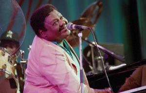 Rock 'n' roll legend Fats Domino dies at 89